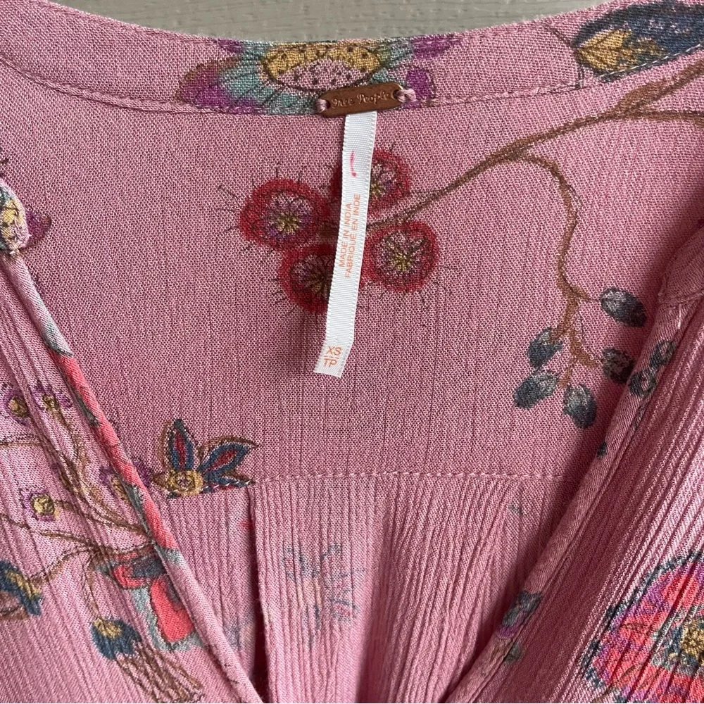 Free People Just the‎ Two of Us Tunic Top Womens XS Pink Floral Boho Hippie